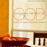 book-review-discerning-the-voice-of-god-by-priscilla-shirer-f